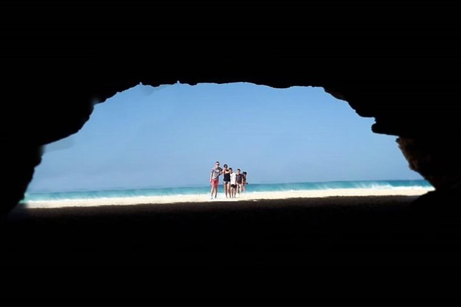 Boa Vista Island: Half-day Tour + Santa Monica Beach by 4x4 - Varandinha Caves: Dunes and Erosion by the Sea