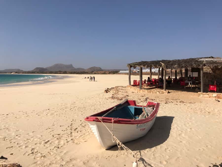Boa Vista: Lobster Lunch at Santa Monica Beach - Should you book Boa Vista Lobster Lunch at Santa Monica Beach?