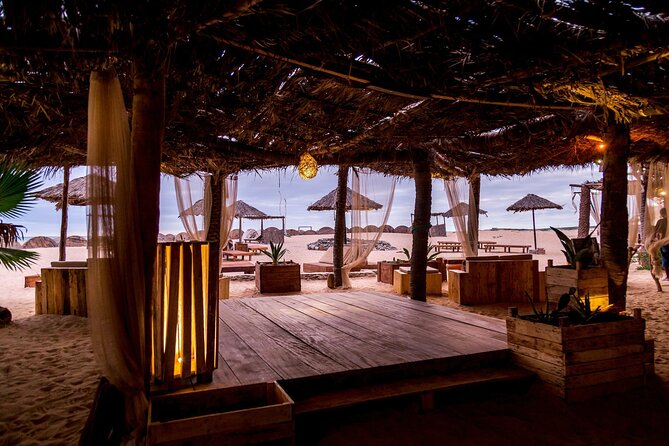 Boa Vista Sunset Dinner with Live Music - Logistics That Matter: Pickup, Mobile Tickets, and Group Size