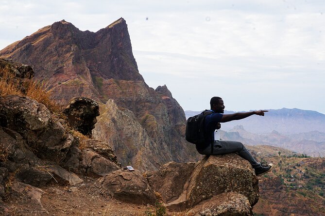 Cape Verde: Best Hikking Trails of Santiago Island - 6 Days - Day 6: East coast traditions, plantations, Plateau streets, and a katxupa finale