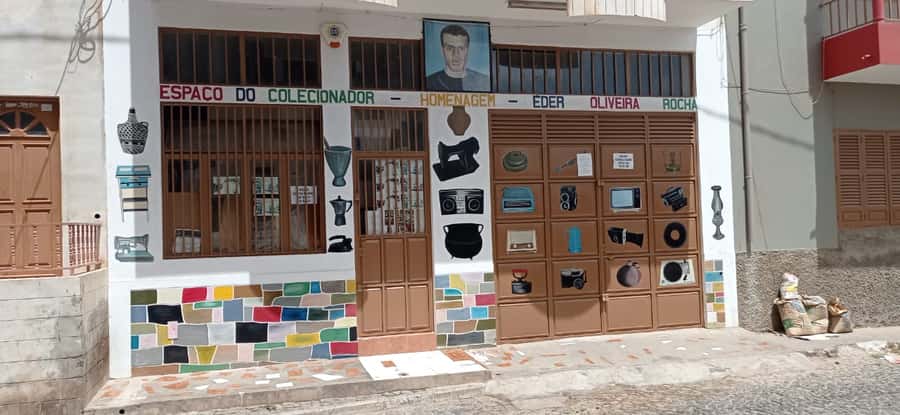 Cesária Évora: Life of a Diva - Getting your bearings on Rua Lisboa’s Walk of Fame