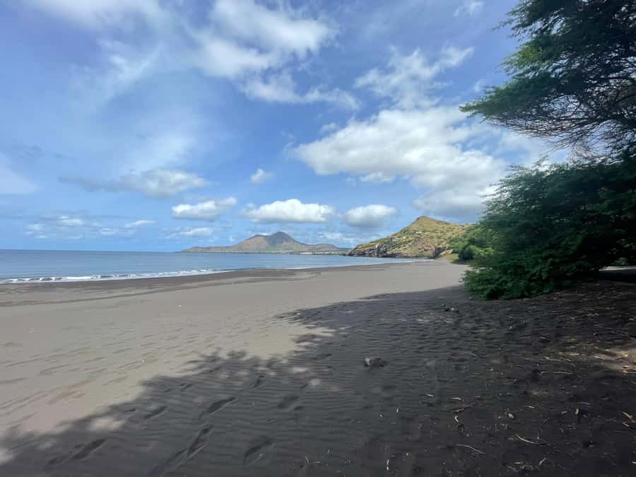 Discover the Black Sand Beach+the Natural Pool - The Black Sand Beach Moment, Warm Feet and Wild Sea Views