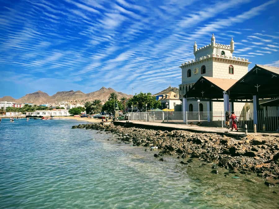 Full Day Island Tour, São Vicente, Mindelo, Highlights - Getting started in Mindelo: pickup, timing, and how the guide shapes the day