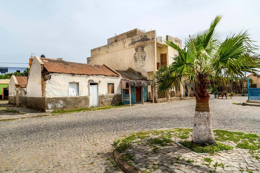 Full Day Postcards of Sal Tour with Kite Beach and Lunch - FAQ