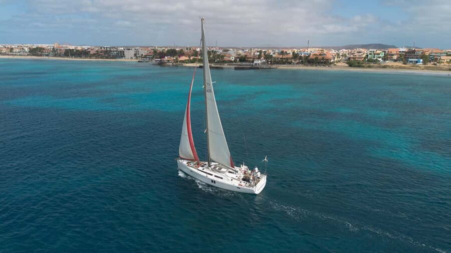 Full day sailing boat in Sal, Cape Verde:taste the Atlantic! - Getting there in Sal: the meeting point is the beach, not the hotel desk