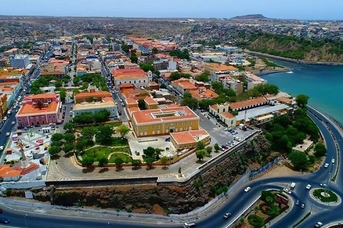 Guided city Tour Praia, Highlights tour - Meet at Rua Neves Ferreira, Then Start Walking