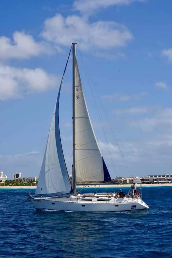 Half-Day Sailing Yacht Adventure in Sal Island - 3 hours - Crew and language: friendly hospitality, but confirm if you need a specific language