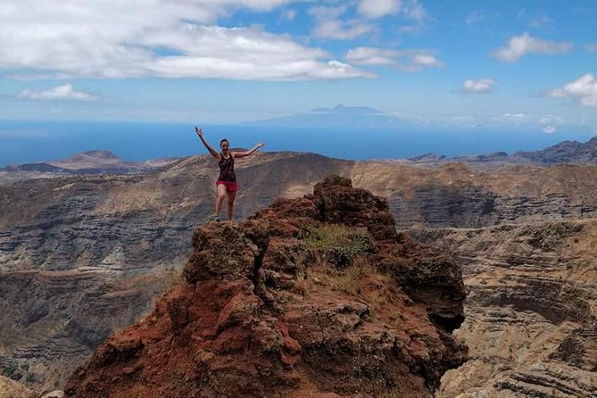 Hiking Pico de Antónia - Summit Adventure & Scenic Views - Key things that make this Pico de Antónia hike work