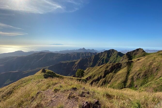 Hiking Pico de Antónia - Summit Adventure & Scenic Views - The summit stop at Pico de Antónia, and what you are really looking for