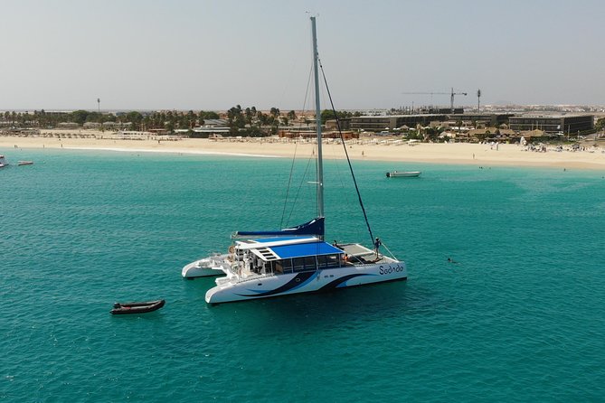 Lounge Catamaran SODADE Half-Day - Swimming and snorkel: what to do if conditions are windy
