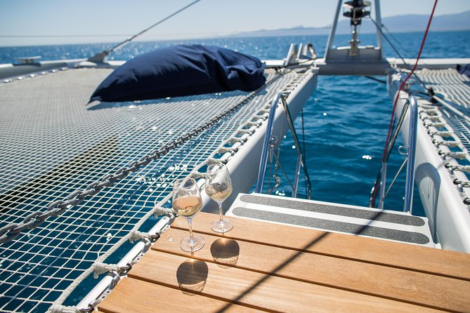 Lounge Catamaran SODADE Half-Day (Adults Only) - When the Wind Picks Up: How to Set Expectations