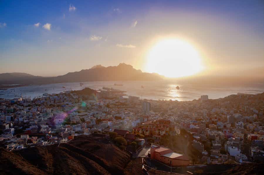 Mindelo: City Tour with Hotel Pickup and Drop-Off - Why This 2-Hour Mindelo Walking Tour Works So Well