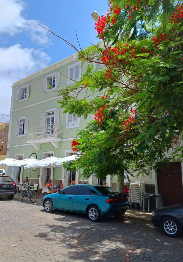 Mindelo: City Tour with Hotel Pickup and Drop-Off - Pickup From Mindelo and São Pedro, Then Straight Into the City