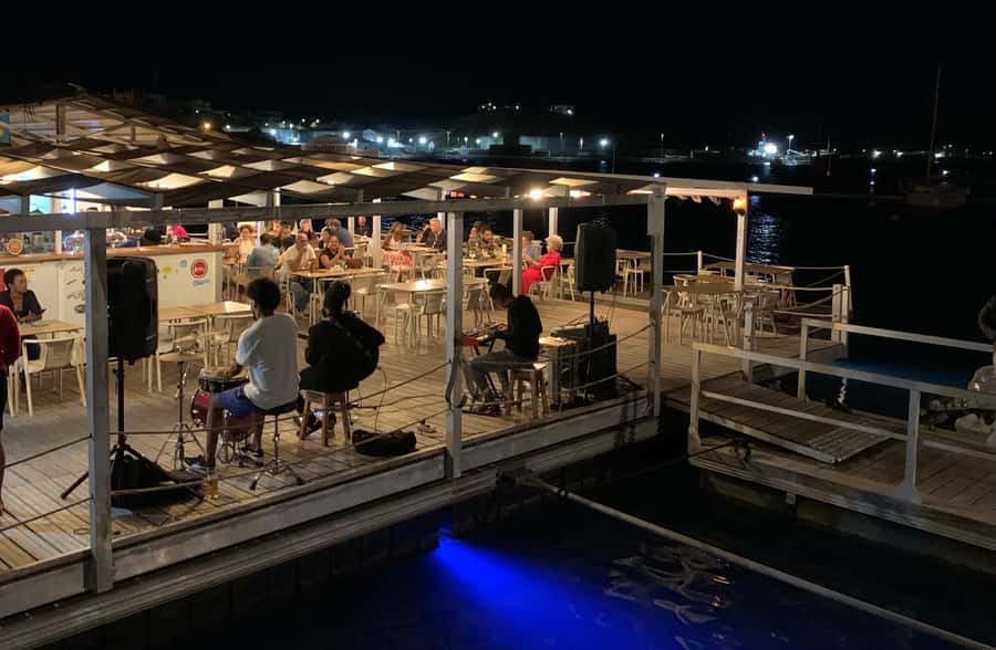 Mindelo Cultural: city tour "Mindelo by Night" - Mindelo at night, music first