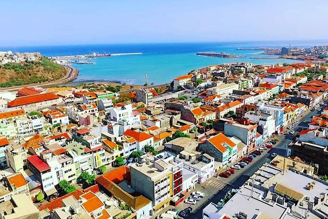 Praia: Guided Historic Walking Tour & Lunch with Locals - Who should book this tour, and who should skip it