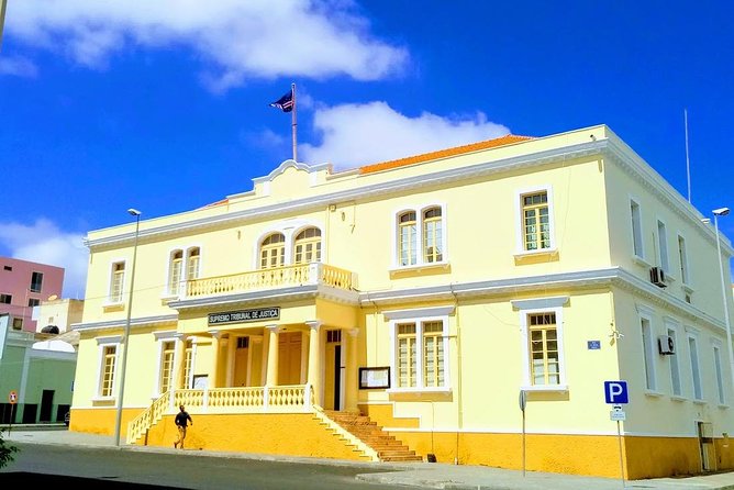 Praia: Guided Historic Walking Tour & Lunch with Locals - Dona Maria Pia Lighthouse: the easy start that sets the tone