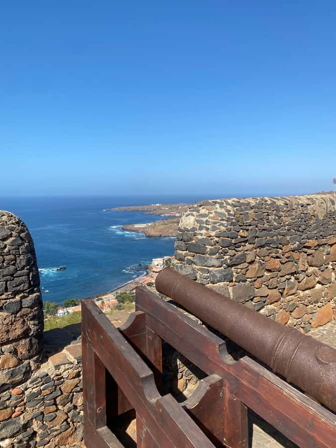 Private Tour Cidade Velha/Discover OLD CITY - Private Transportation With Pickup From Praia or Old Town