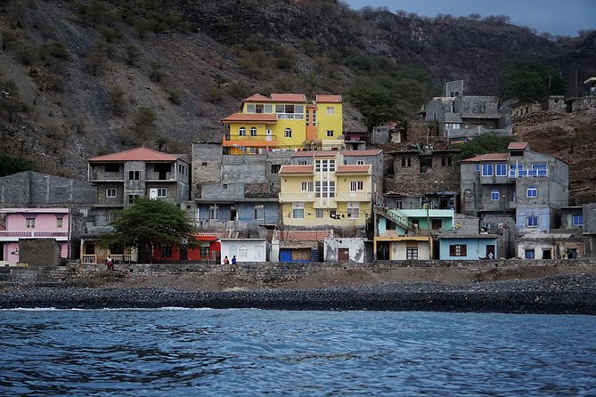 Ribeira da Barca: Boat Trip to the Cave, Snorkeling and BBQ on the beach - Àguas Belas Caves: Swimming and Snorkeling When the Sea Allows