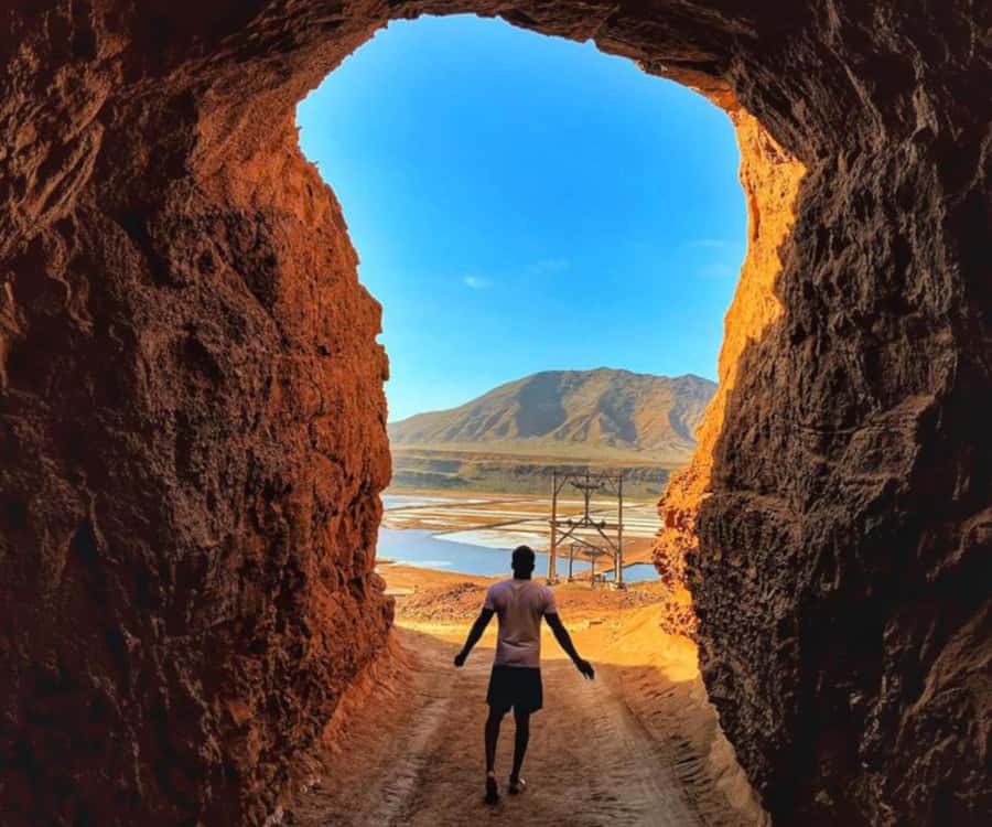 Sal: All-Inclusive Salt Lake, Blue Eye and Shark Bay Tour - Hotel pickup, transport comfort, and what to expect on the road