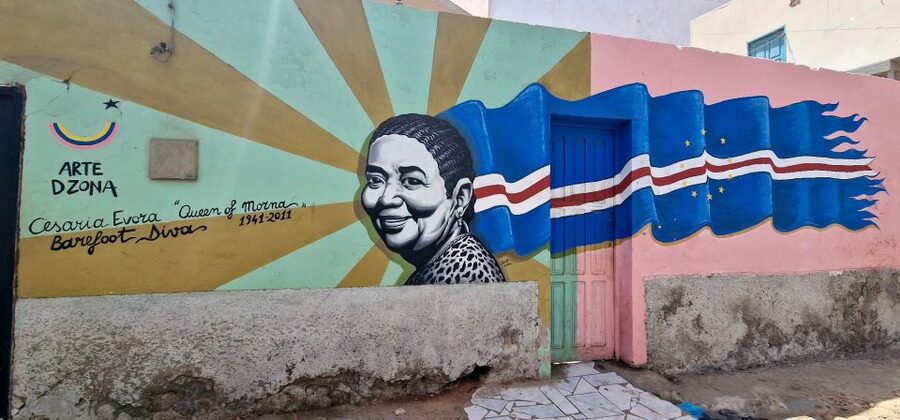 Sal island: Santa Maria city tour, street art and tapas - Pontão: the salty starting point that turns Santa Maria into a story