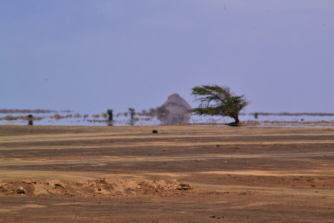 Sal Island Tour Off-Road by Jeep - Stop 6: A quick look at Sal’s capital city area