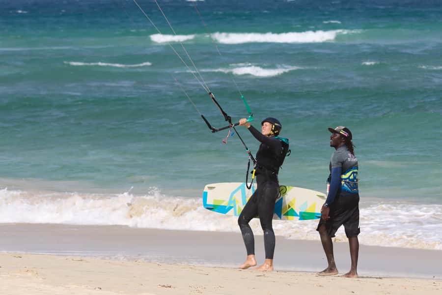 Sal: Kitesurfing Lessons - Meeting the day: what to know so you can learn faster