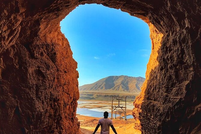Sal Private Tour: All inclusive Salt Lake, Blue eye and Shark Bay - Miragem: The Desert Mirage Stop You Will Actually Remember