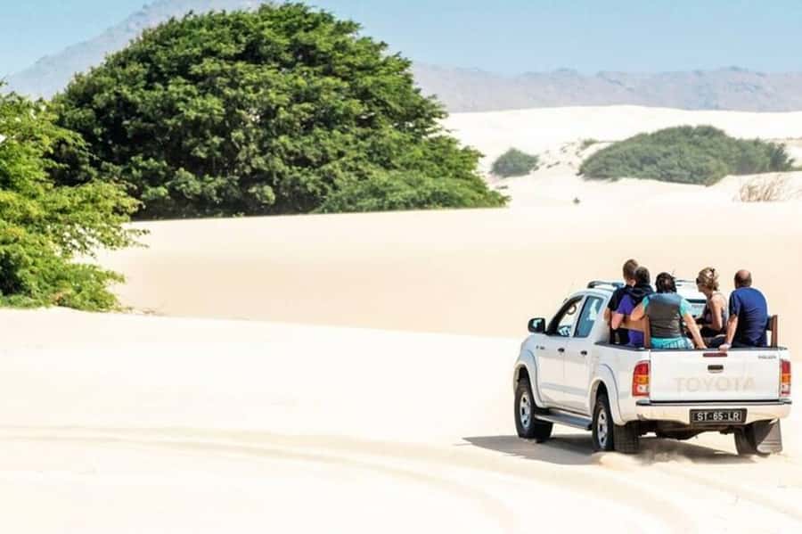 Sal Rei, Santa Monica Beach, Caves, Dunes & Shipwreck Tour - Pickup details: don’t miss the van outside the main entrance