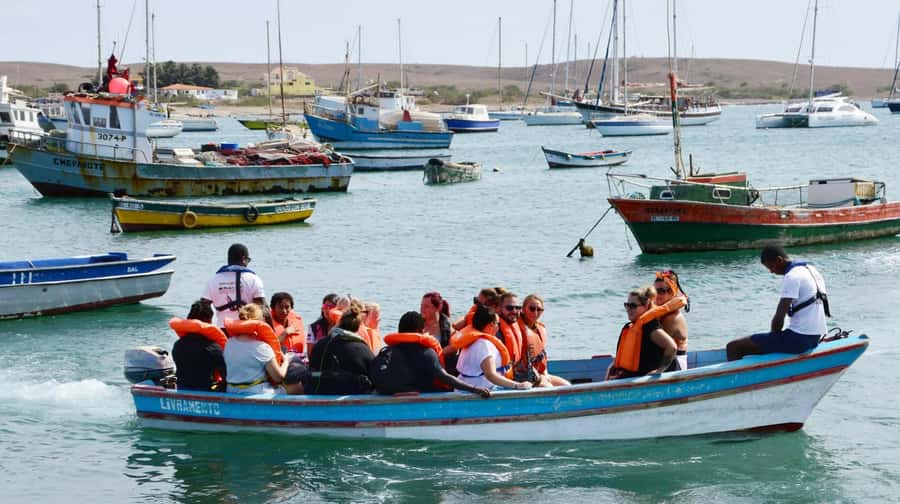 Santa Maria: Sal Island All-inclusive Adults-only Catamaran - Palmeira to Monte Leão: The Sailing Section You Actually Remember