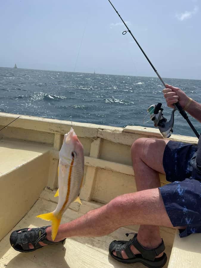 Santa Maria: Trolling Fishing Trip - Meeting at Pontão de Santa Maria and Getting On Board Without Stress