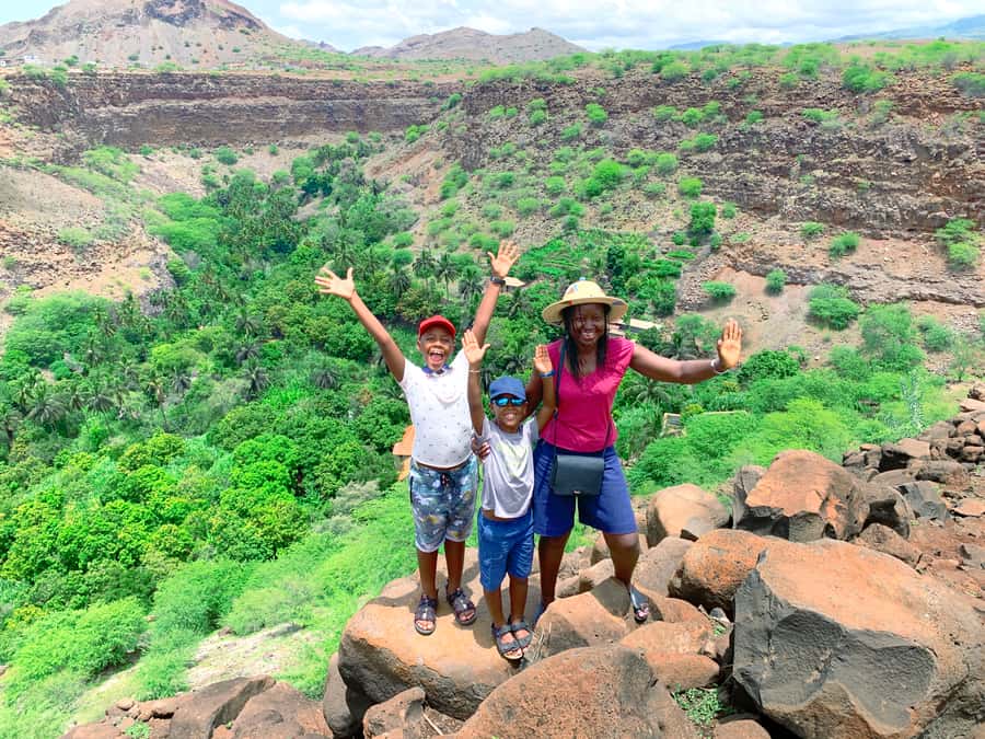 Santiago: Calabaceira Valley Trek & Visit to Cidade Velha - Calabaceira Valley to Cidade Velha: the best kind of half day