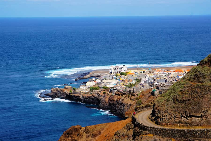 Santo Antão: Full Day Island Tour & Visit to Cova de Paúl - Vale de Paúl: Santo Antão’s Greenest Valley in Real Time