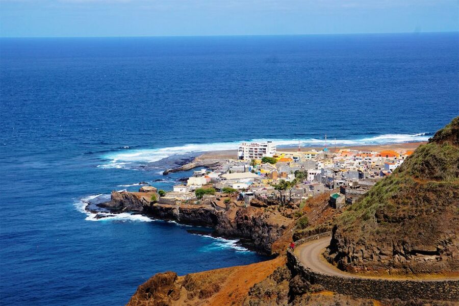 Santo Antão: Full Day Island Tour & Visit to Cova de Paúl - Distillery Visit for Grogue, plus Sinagoga