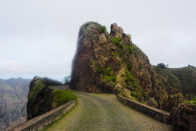Santo Antão: Full-day Island Tour & Visit to Cova de Paúl Volcano Crater - Ponta do Sol: a coastal break with fishermen and small boats