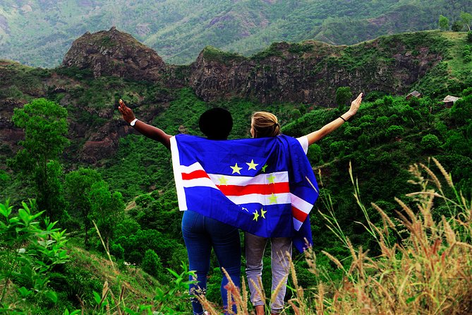 Santo Antão: Full-day Island Tour & Visit to Cova de Paúl Volcano Crater - The 9:00 pickup and the rhythm of a mountain drive