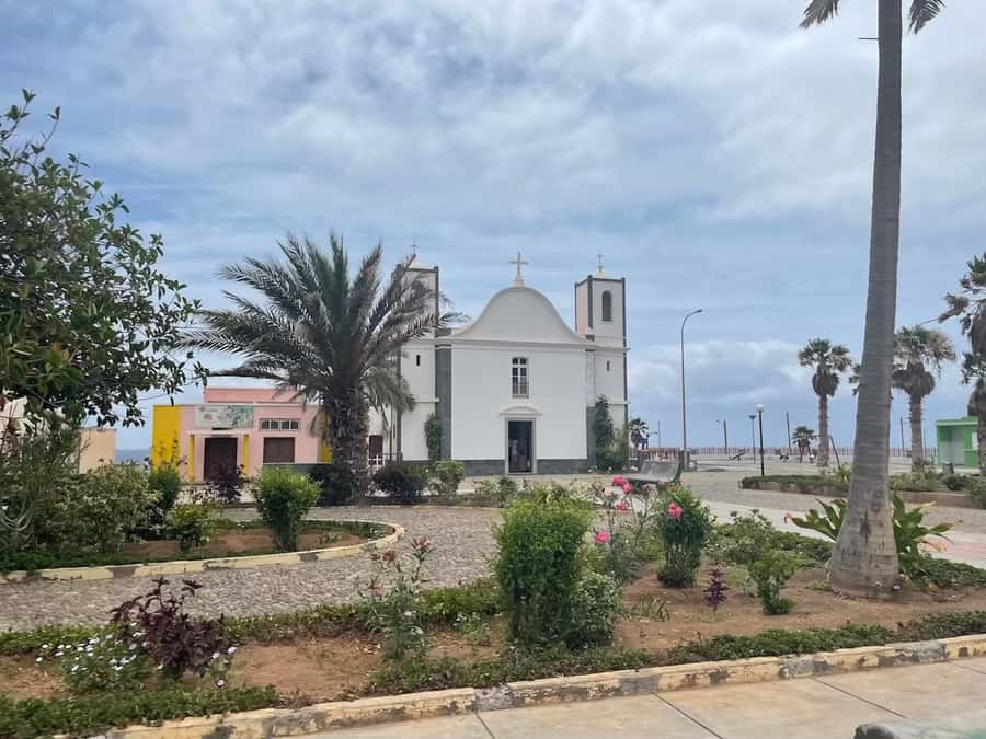 Santo Antão Highlights: Day Trip by Car with Ferry from SV - The towns and villages loop: Ribeira Grande, Xôxô, Ponta do Sol, Paúl