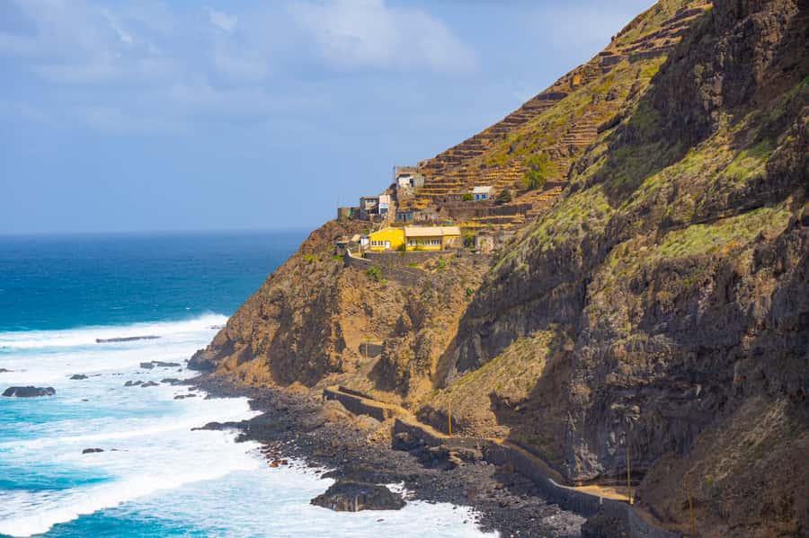 Santo Antão: Ponta do Sol & Fontainhas Guided Trip with Hike - Why Ponta do Sol to Cruzinha feels like one long scenic payoff