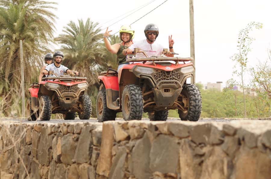 São Vicente: Quad Bike Tour in Mindelo - 4 Hours Adrenaline - Back to Mindelo: colonial architecture, fish market, and Praia da Laginha
