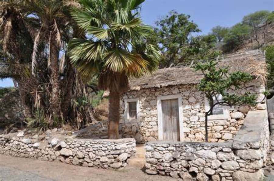 The origen of Capeverdean People - Guide quality and language: getting the story in the right words