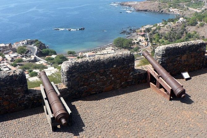 Tour Old City/Discover Old Town - Cidade Velha: Why this Old Town walk matters on Santiago